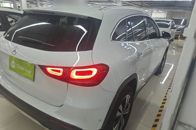 Used Mercedes-Benz GLA 2020 GLA 200 Rear Right 45 Deg