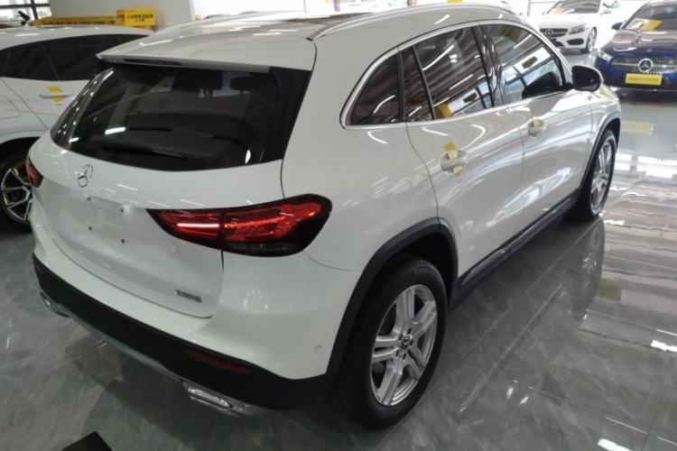 Used Mercedes-Benz GLA 2020 GLA 180 Rear Right 45 Deg