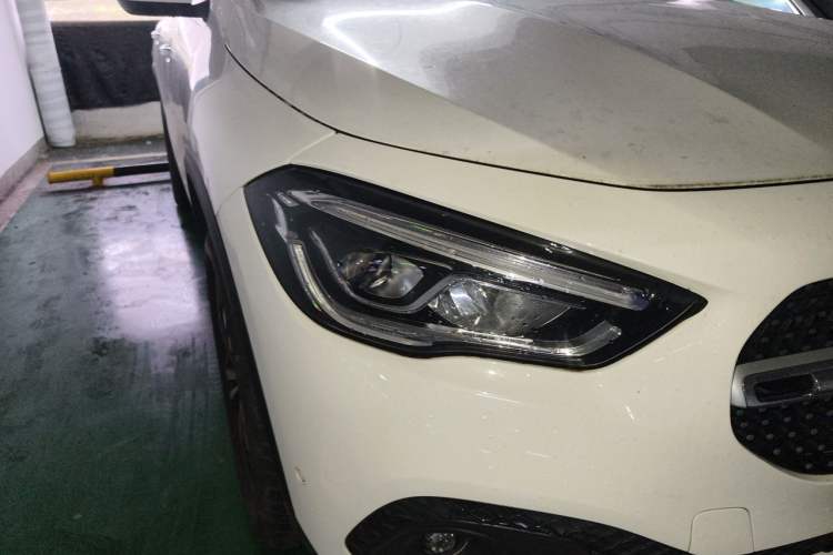 Used Mercedes-Benz GLA 2020 GLA 200 Right Front Headlight