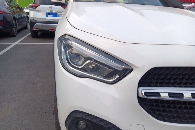 Used Mercedes-Benz GLA 2020 GLA 200 Right Front Headlight