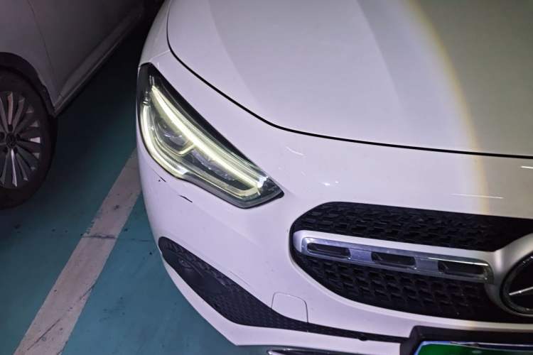 Used Mercedes-Benz GLA 2020 GLA 200 Right Front Headlight