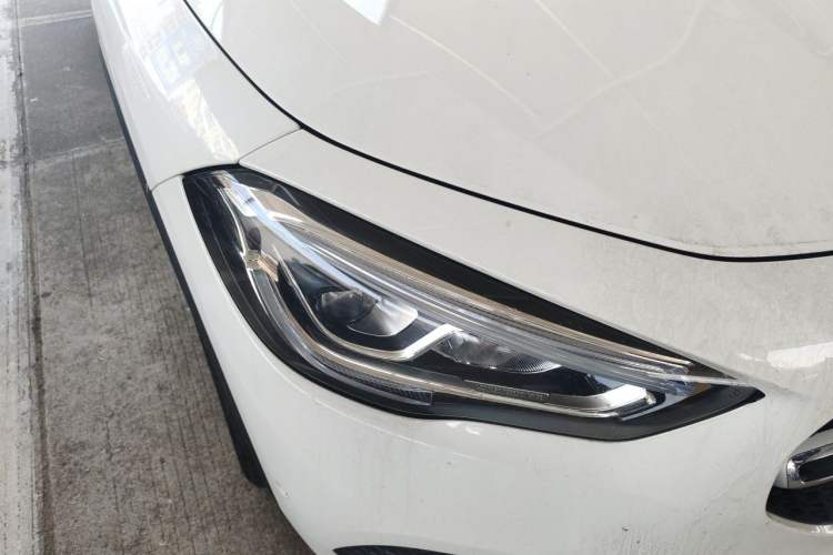 Used Mercedes-Benz GLA 2020 GLA 200 Right Front Headlight