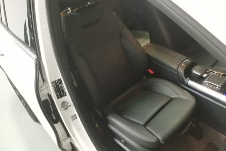 Used Mercedes-Benz GLA 2020 GLA 200 Right Front Seat
