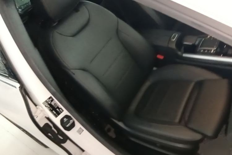 Used Mercedes-Benz GLA 2020 GLA 200 Right Front Seat