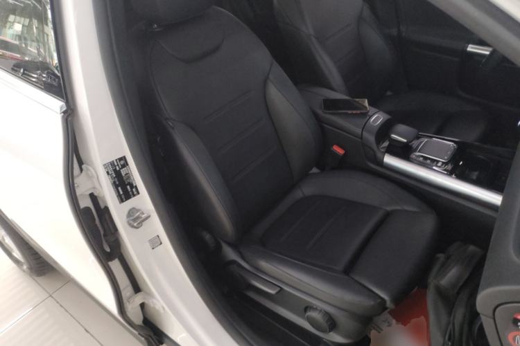 Used Mercedes-Benz GLA 2020 GLA 180 Right Front Seat