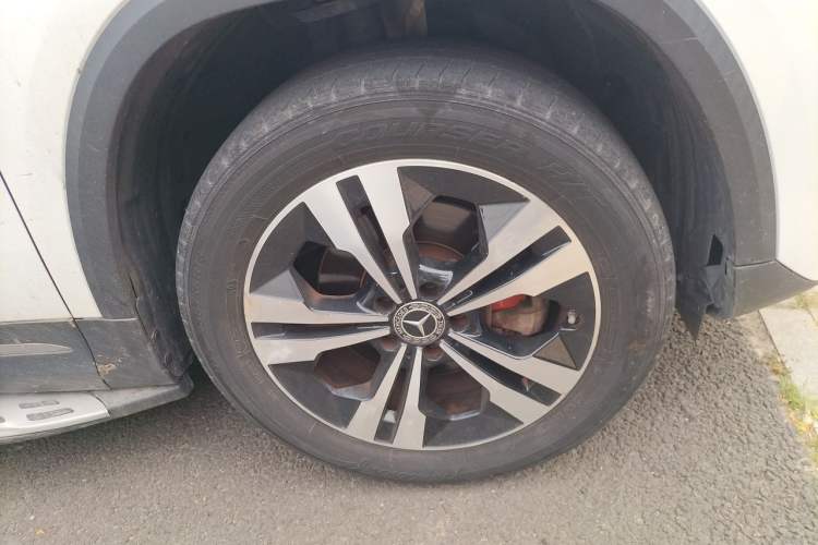 Used Mercedes-Benz GLA 2020 GLA 200 Right Front Wheel Hub
