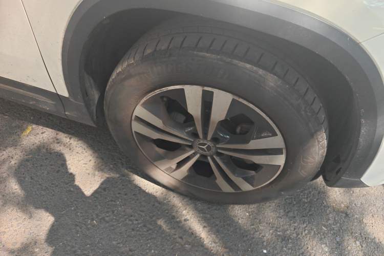 Used Mercedes-Benz GLA 2020 GLA 200 Right Front Wheel Hub
