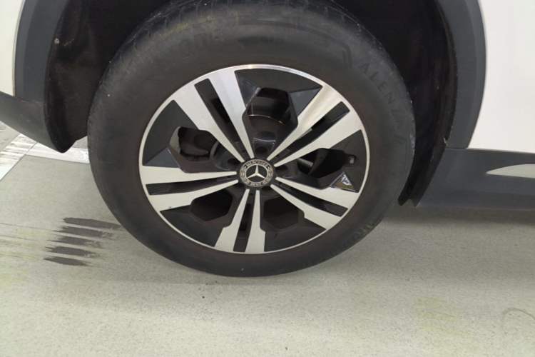 Used Mercedes-Benz GLA 2020 GLA 200 Right Rear Wheel Hub