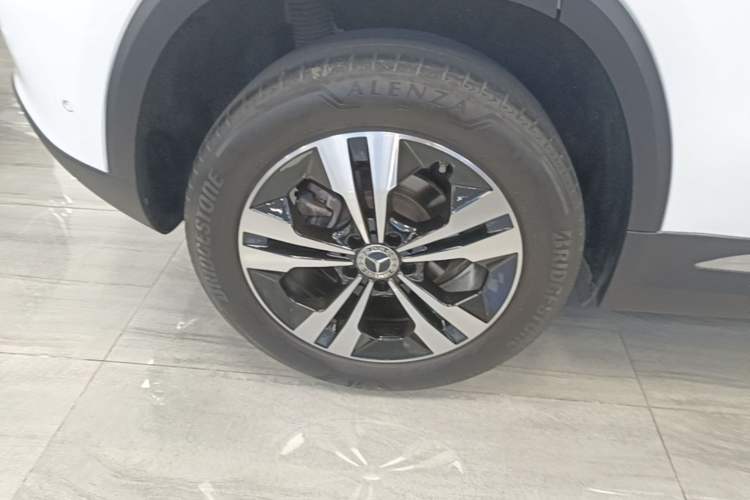 Used Mercedes-Benz GLA 2020 GLA 200 Right Rear Wheel Hub