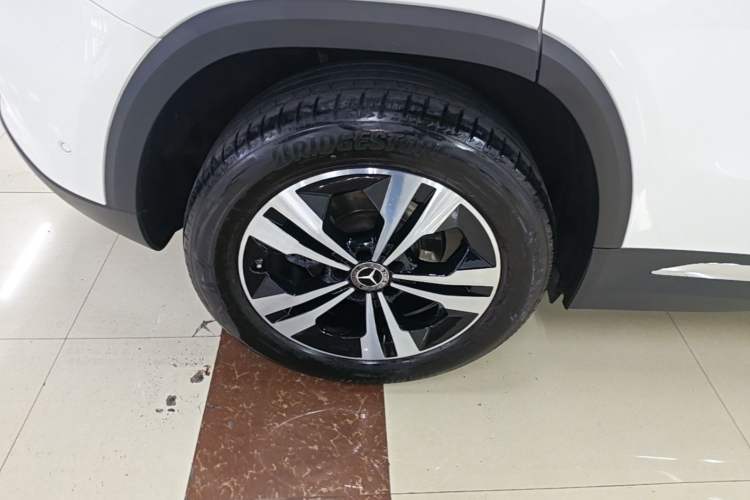 Used Mercedes-Benz GLA 2020 GLA 180 Right Rear Wheel Hub