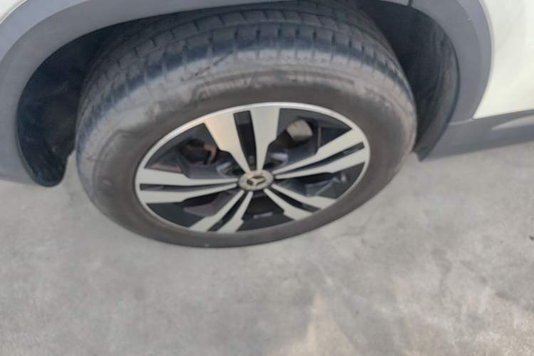 Used Mercedes-Benz GLA 2020 GLA 200 Right Rear Wheel Hub