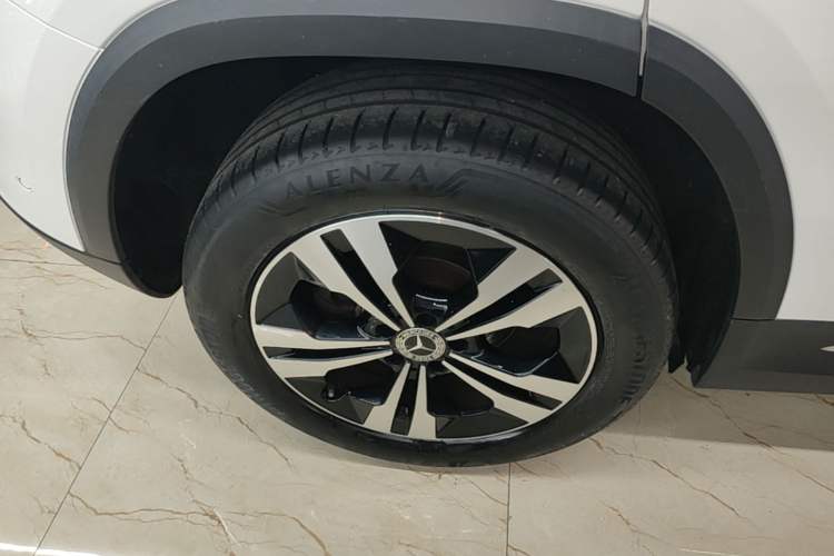 Used Mercedes-Benz GLA 2020 GLA 200 Right Rear Wheel Hub