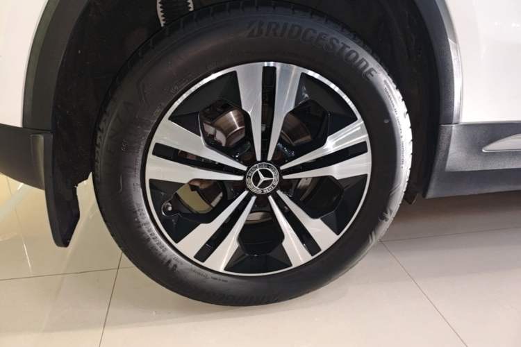 Used Mercedes-Benz GLA 2020 GLA 200 Right Rear Wheel Hub