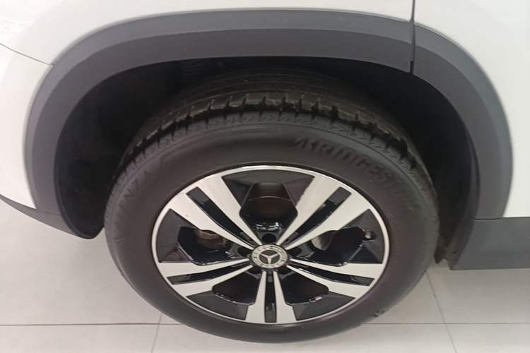 Used Mercedes-Benz GLA 2020 GLA 200 Right Rear Wheel Hub