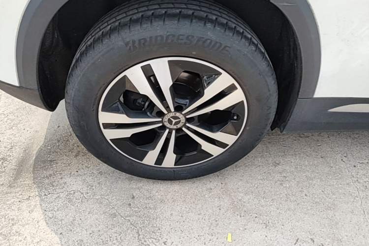 Used Mercedes-Benz GLA 2020 GLA 180 Right Rear Wheel Hub