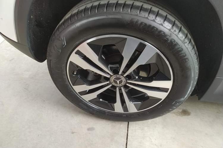 Used Mercedes-Benz GLA 2020 GLA 200 Right Rear Wheel Hub