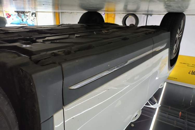 Used Mercedes-Benz GLA 2020 GLA 200 Right Side Sill