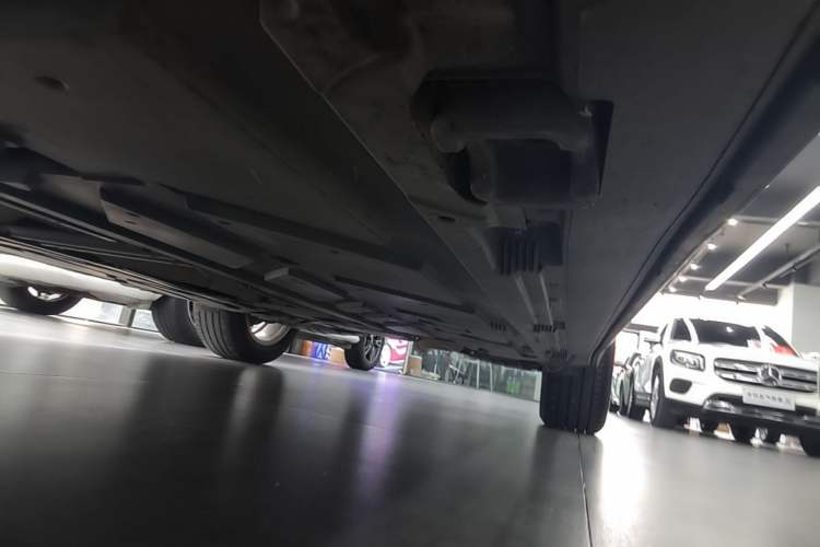 Used Mercedes-Benz GLA 2020 GLA 180 Right Side Sill