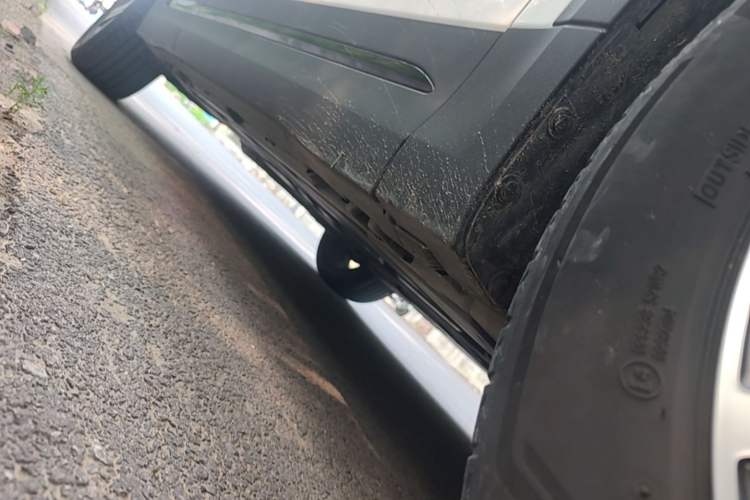 Used Mercedes-Benz GLA 2020 GLA 200 4MATIC Right Side Sill