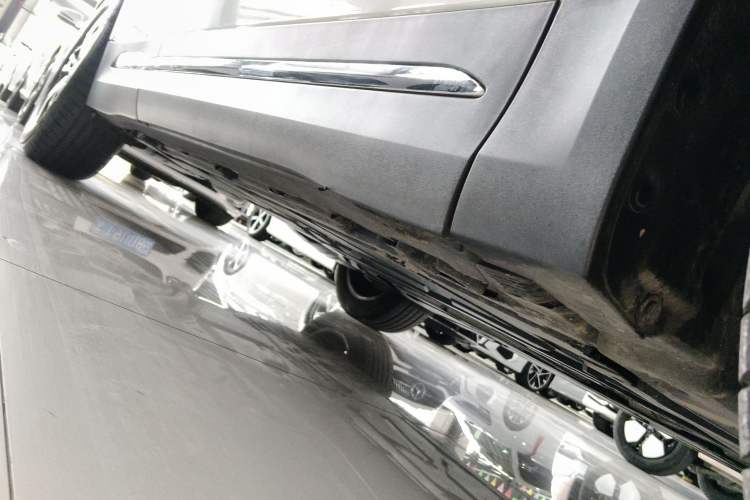 Used Mercedes-Benz GLA 2020 GLA 200 Right Side Sill