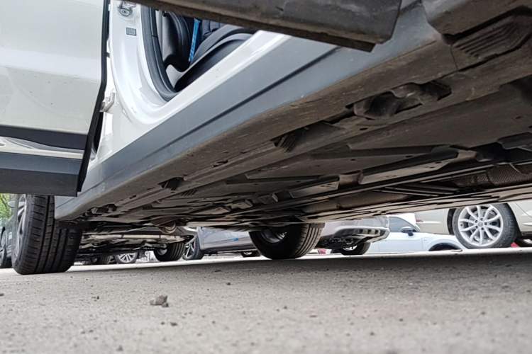 Used Mercedes-Benz GLA 2020 GLA 180 Right Side Sill