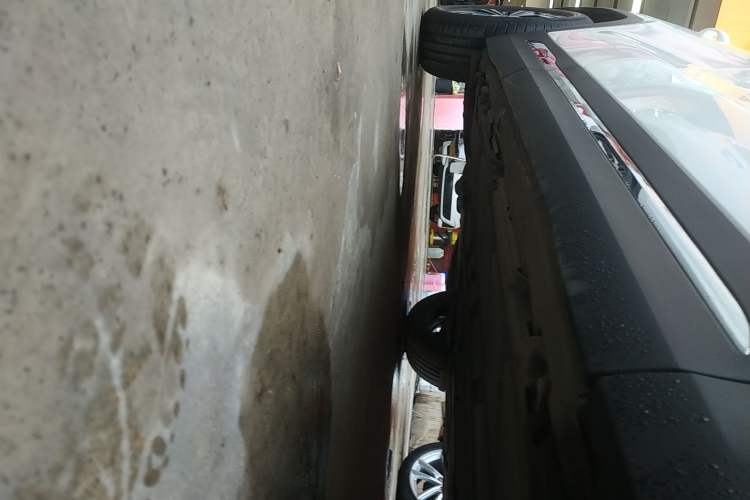 Used Mercedes-Benz GLA 2020 GLA 200 Right Side Sill