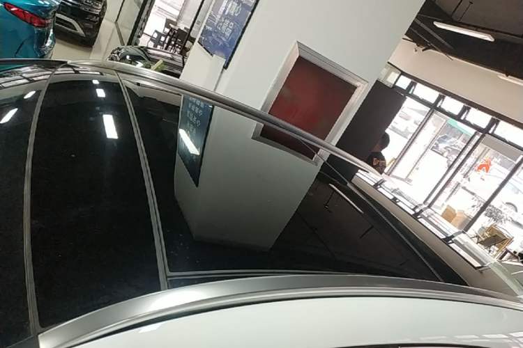 Used Mercedes-Benz GLA 2020 GLA 200 Roof