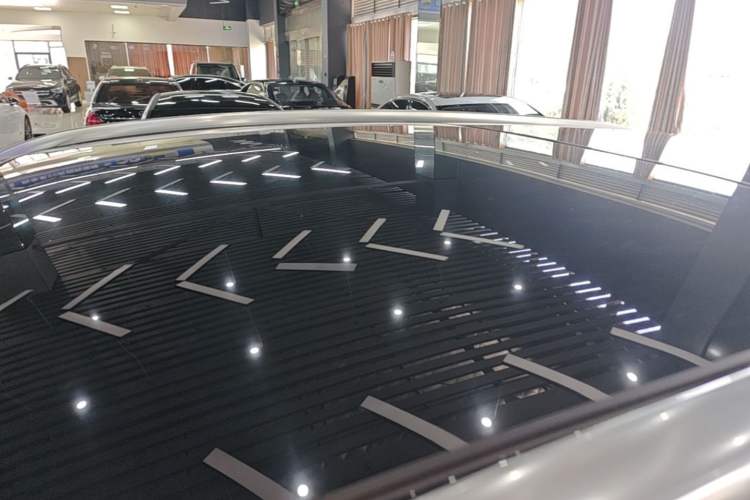 Used Mercedes-Benz GLA 2020 GLA 200 Roof