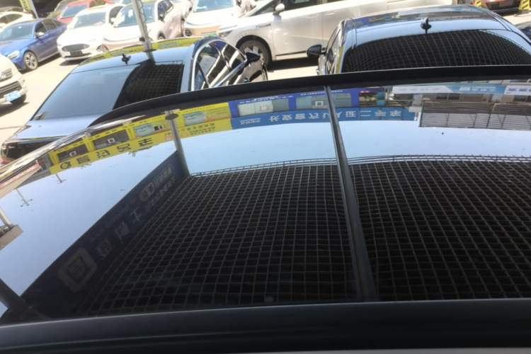 Used Mercedes-Benz GLA 2020 GLA 200 4MATIC Roof