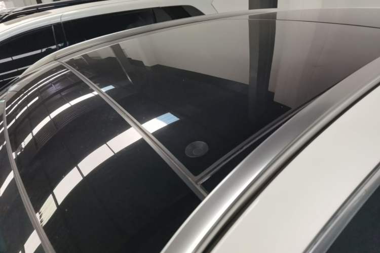 Used Mercedes-Benz GLA 2020 GLA 200 Roof