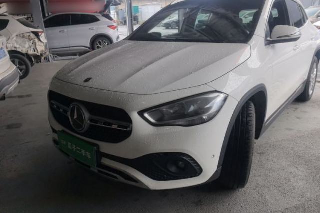 Mercedes-Benz GLA 2020 GLA 180 usado