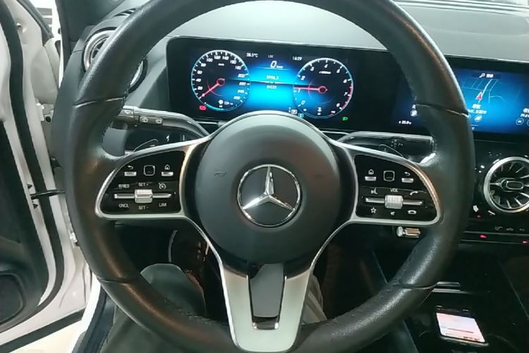 Used Mercedes-Benz GLA 2020 GLA 200 Steering Wheel