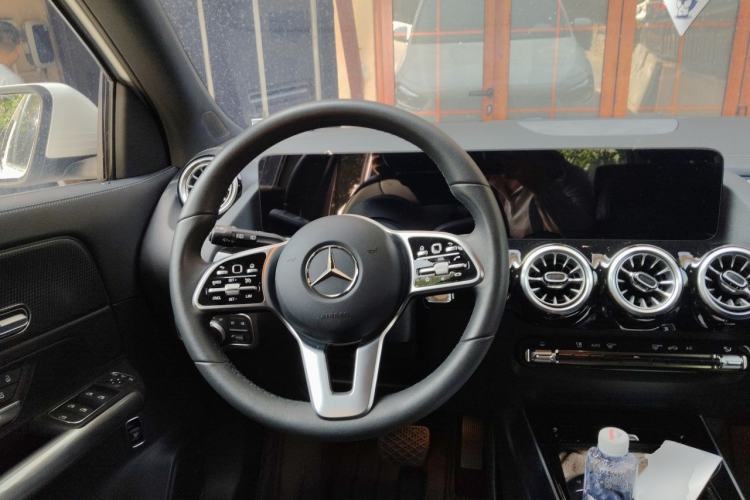 Used Mercedes-Benz GLA 2020 GLA 200 Steering Wheel