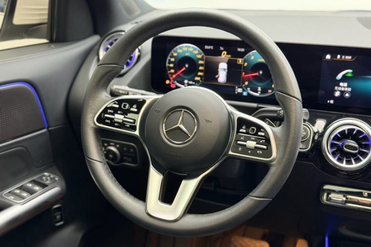 Used Mercedes-Benz GLA 2020 GLA 200 Steering Wheel