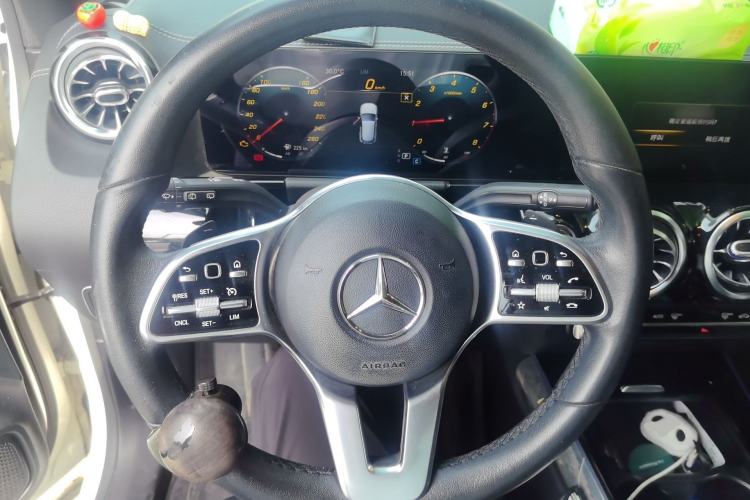 Used Mercedes-Benz GLA 2020 GLA 200 Steering Wheel