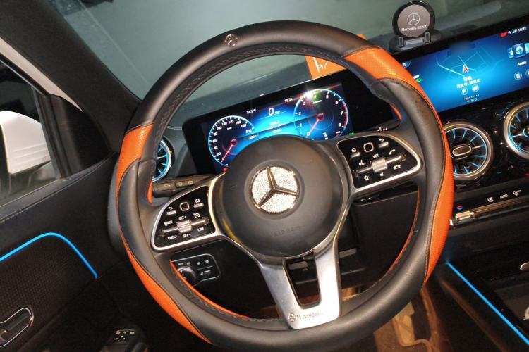 Used Mercedes-Benz GLA 2020 GLA 200 Steering Wheel