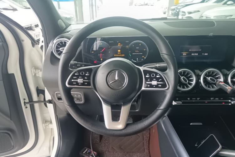 Used Mercedes-Benz GLA 2020 GLA 200 Steering Wheel