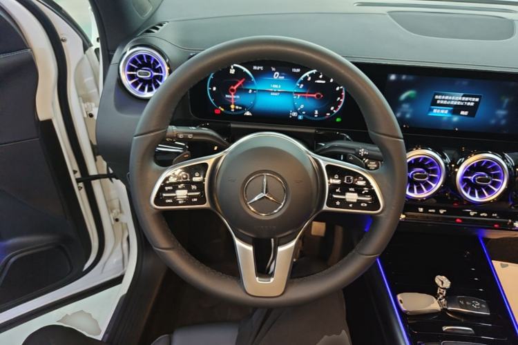 Used Mercedes-Benz GLA 2020 GLA 200 Steering Wheel