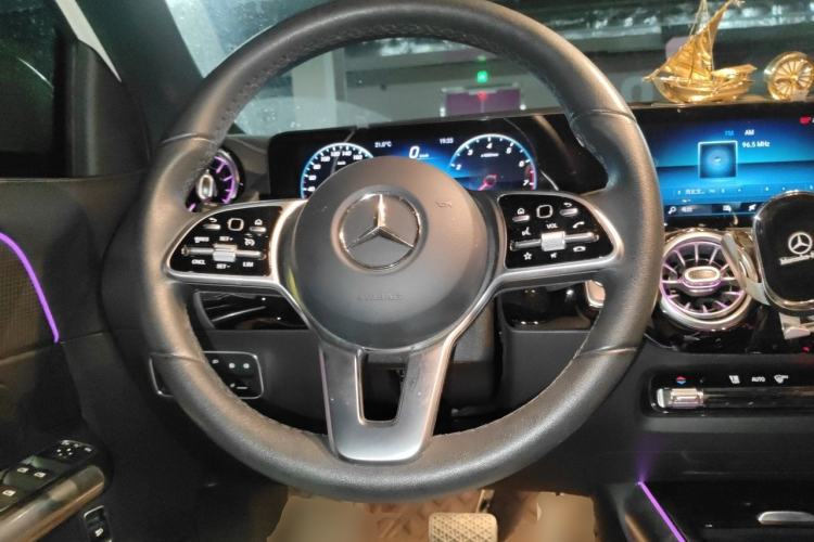 Used Mercedes-Benz GLA 2020 GLA 200 Steering Wheel