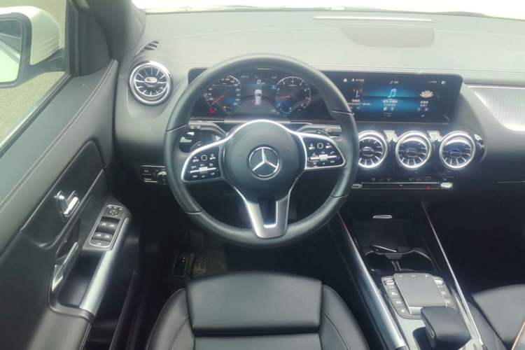 Used Mercedes-Benz GLA 2020 GLA 200 Steering Wheel