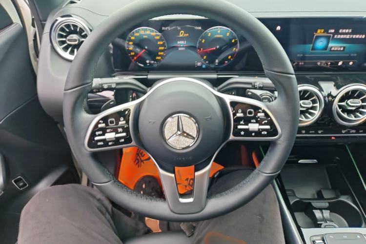 Used Mercedes-Benz GLA 2020 GLA 200 Steering Wheel