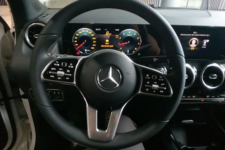 Used Mercedes-Benz GLA 2020 GLA 180 Steering Wheel