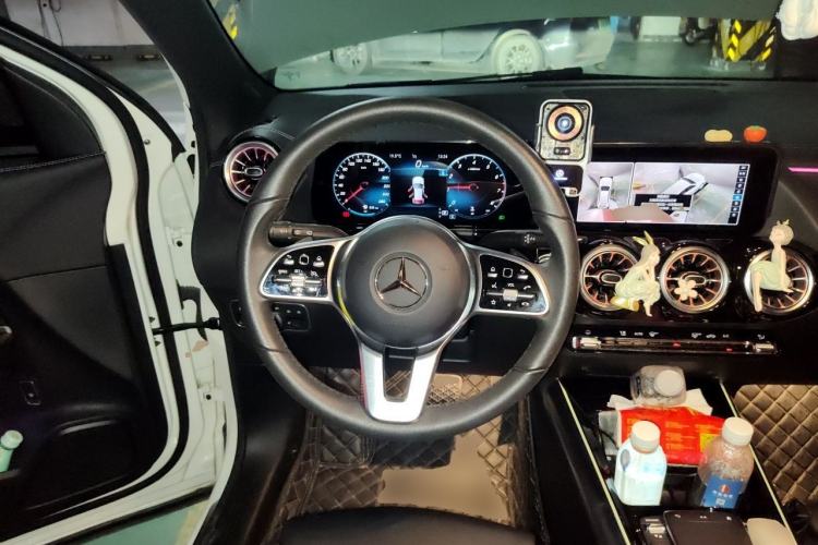 Used Mercedes-Benz GLA 2020 GLA 200 Steering Wheel