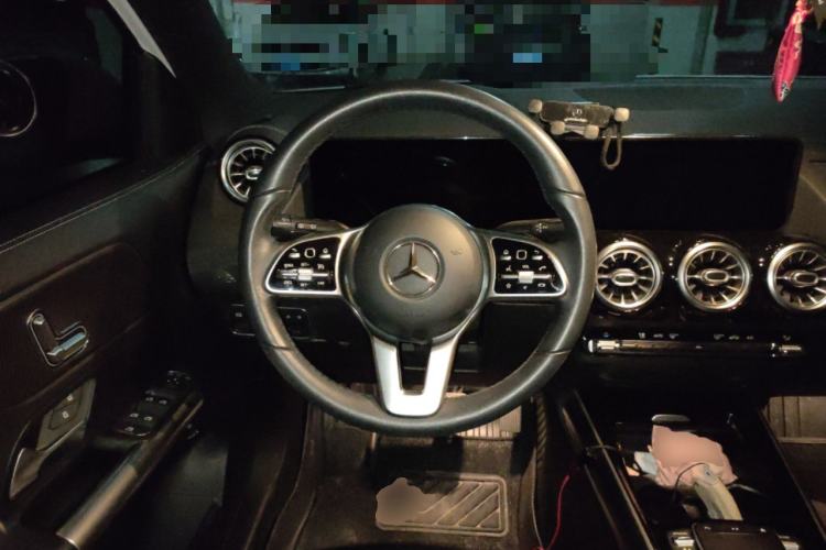 Used Mercedes-Benz GLA 2020 GLA 200 Steering Wheel