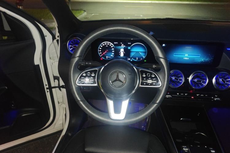 Used Mercedes-Benz GLA 2020 GLA 200 Steering Wheel