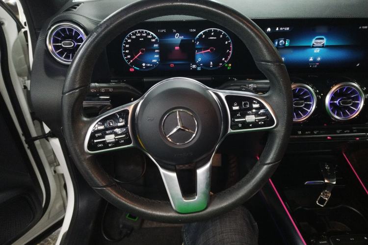 Used Mercedes-Benz GLA 2020 GLA 200 Steering Wheel
