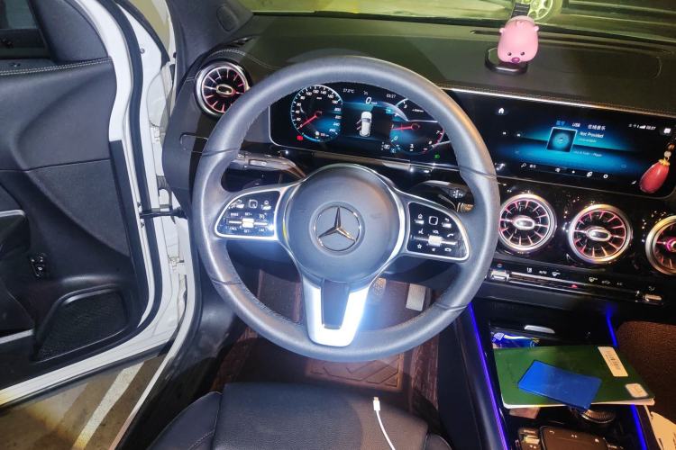 Used Mercedes-Benz GLA 2020 GLA 200 Steering Wheel