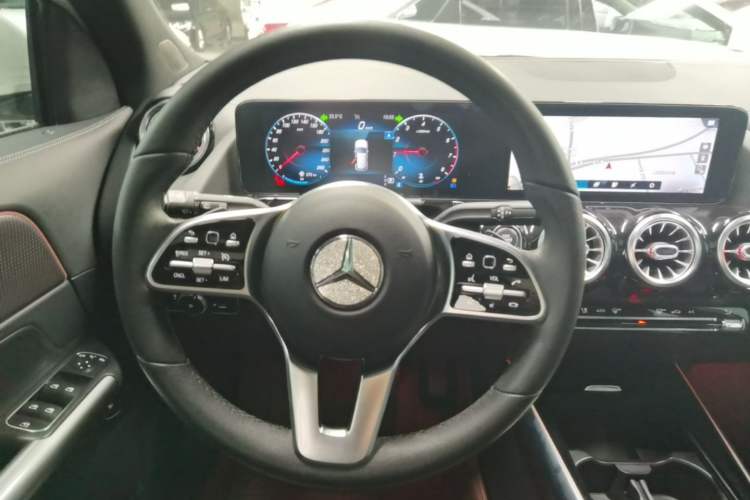 Used Mercedes-Benz GLA 2020 GLA 200 Steering Wheel