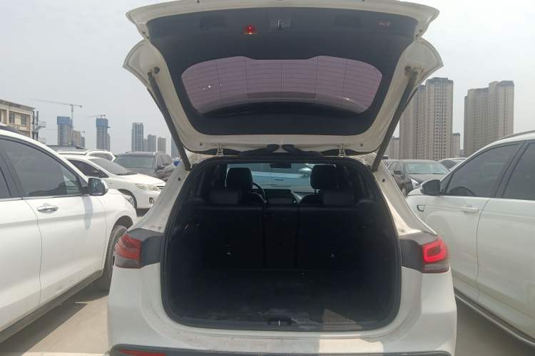 Used Mercedes-Benz GLA 2020 GLA 200 Trunk