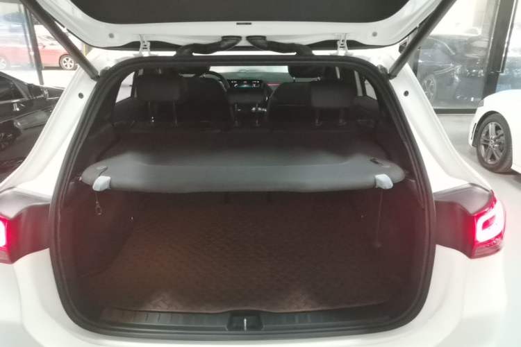 Used Mercedes-Benz GLA 2020 GLA 200 Trunk